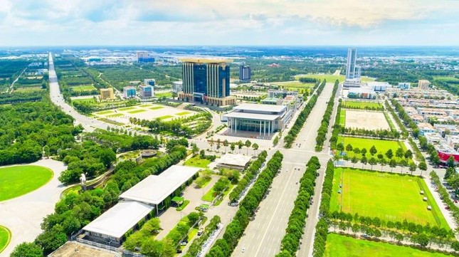 Thấy gì ở nơi 'đại bàng' làm tổ? ảnh 2