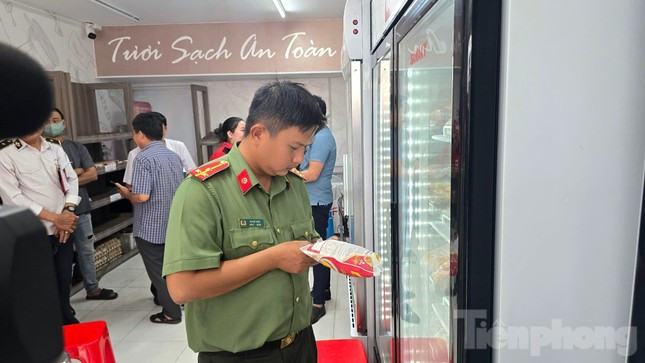 Người tố cáo C.P. bán thịt bẩn: 'Tôi nói lên sự thật, không hối hận' ảnh 3