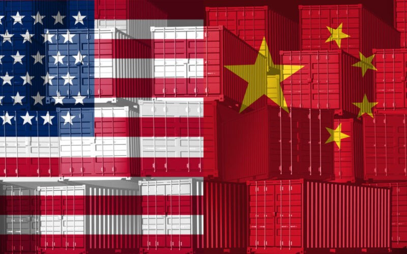 Trung Quốc tố Mỹ 'lạm dụng' kiểm soát xuất khẩu chất bán dẫn: Chiến tranh công nghệ sẽ leo thang? - ảnh 1
