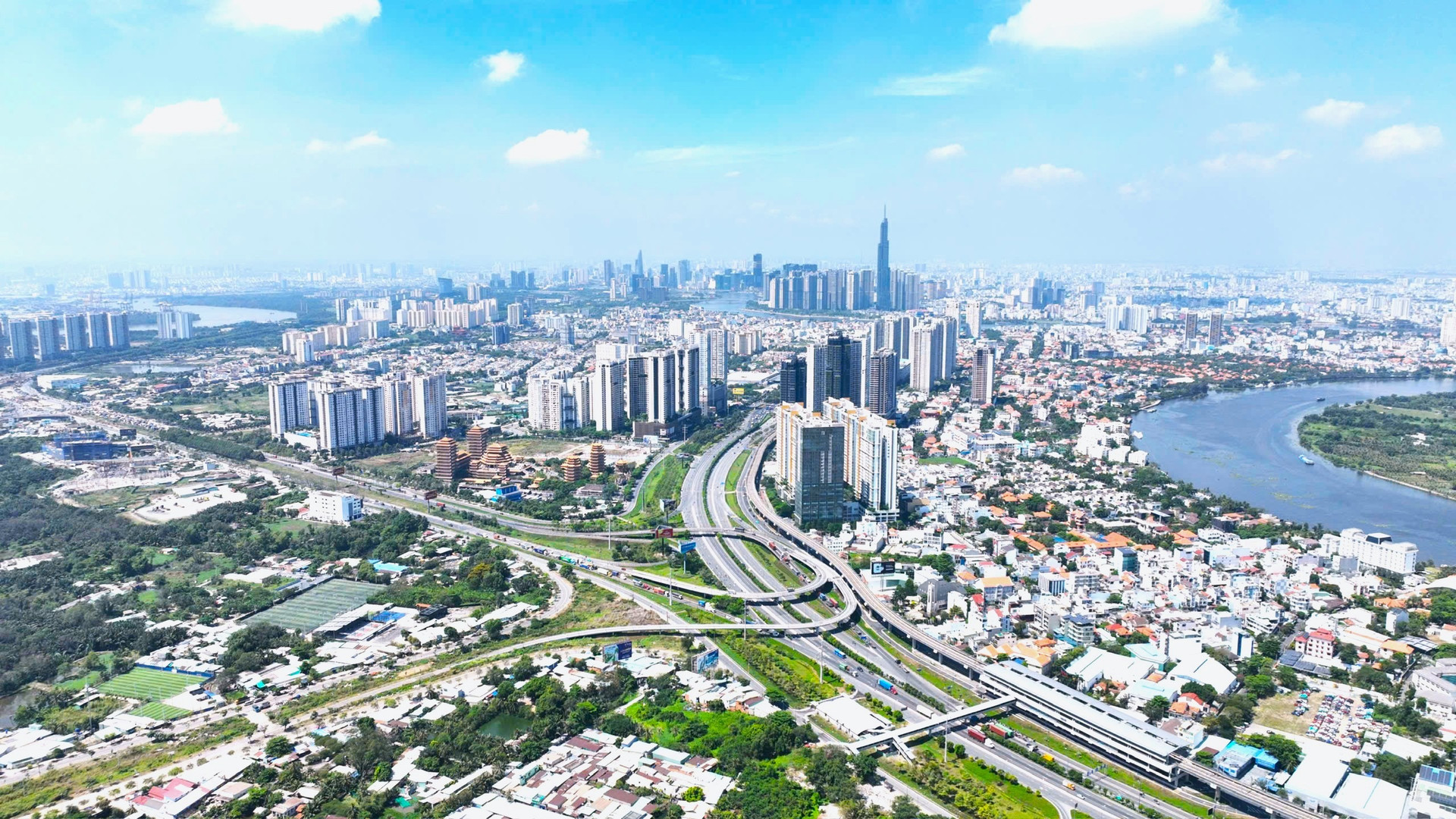 Chỉ còn 1 tháng nữa, Việt Nam sẽ chấm dứt hoạt động với 2 thành phố thuộc TP trực thuộc Trung ương- Ảnh 1. Chỉ còn 1 tháng nữa, Việt Nam sẽ chấm dứt hoạt động với 2 thành phố thuộc TP trực thuộc Trung ương- Ảnh 1.
