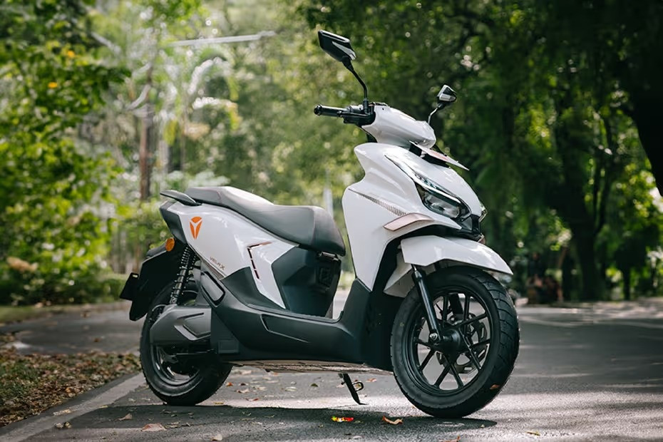 Tân binh xe điện Yadea Velax ra mắt tại Việt Nam, 'khè trực tiếp' Honda Icon e: với mức giá dưới 30 triệu đồng