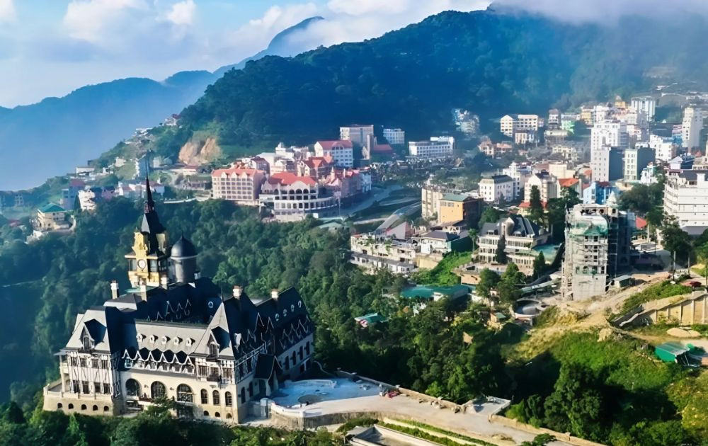 Khi 3 tỉnh này về chung một nhà, tỉnh mới không chỉ giáp nhiều tỉnh thành nhất Việt Nam mà còn sở hữu cả 'Đà Lạt của miền Bắc'- Ảnh 3.