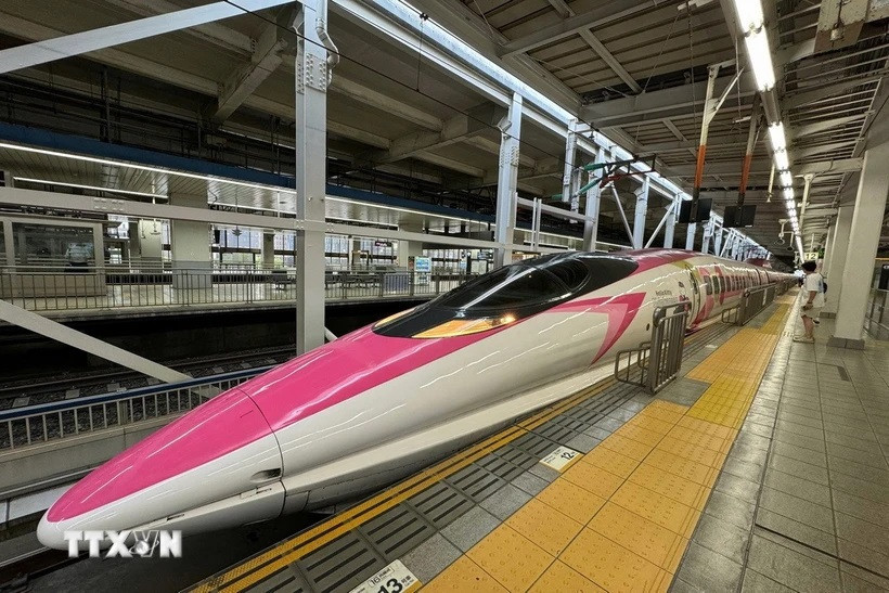 Tàu Shinkansen.jpg
