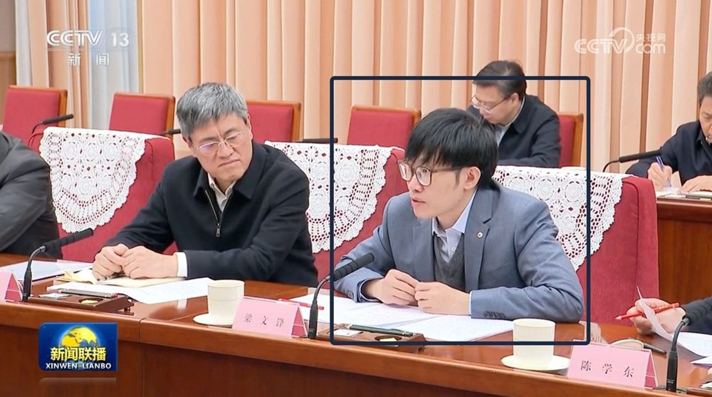'Thần đồng' Toán học vùng quê nghèo trở thành tỷ phú công nghệ thế hệ mới, khiến cả Silicon Valley và Phố Wall phải dè chừng - ảnh 2