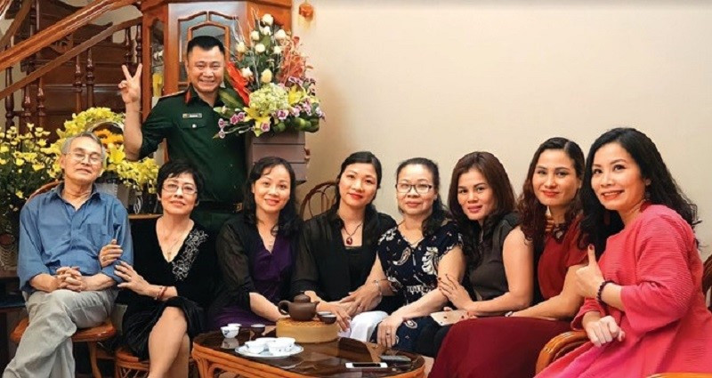 Gia đình Việt Nam có bà nội là đào chèo xuất chúng được nhận Huân chương lao động cao quý, cháu gái là NSND nổi tiếng cả nước - ảnh 5