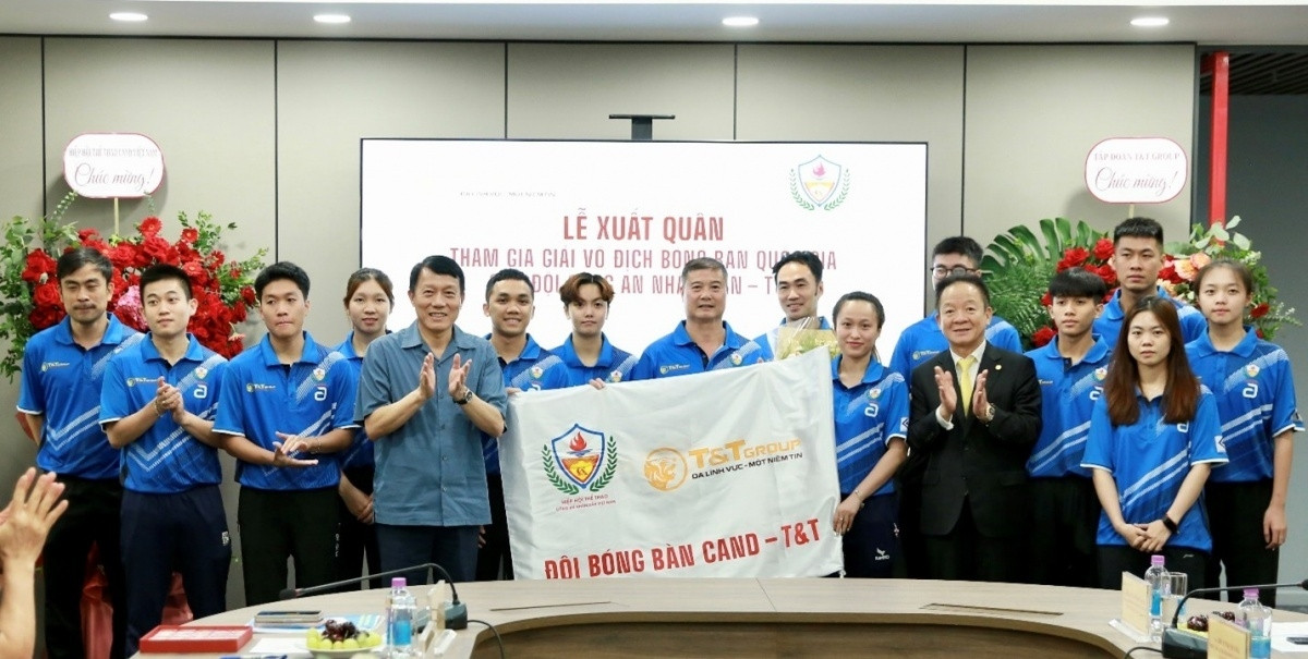 Tinh thần thể thao đi cùng trách nhiệm xã hội: Bài học từ bầu Hiển
