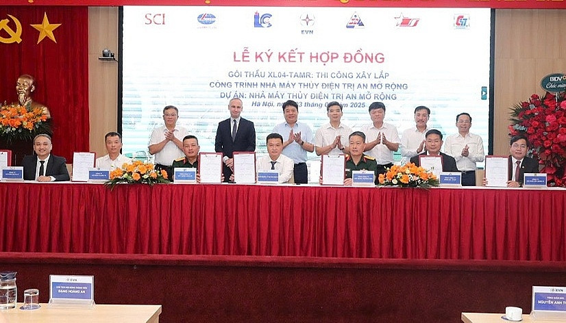EVN ký hợp đồng nghìn tỷ, bước tiến mới tại dự án mở rộng hồ thủy điện lớn nhất miền Nam