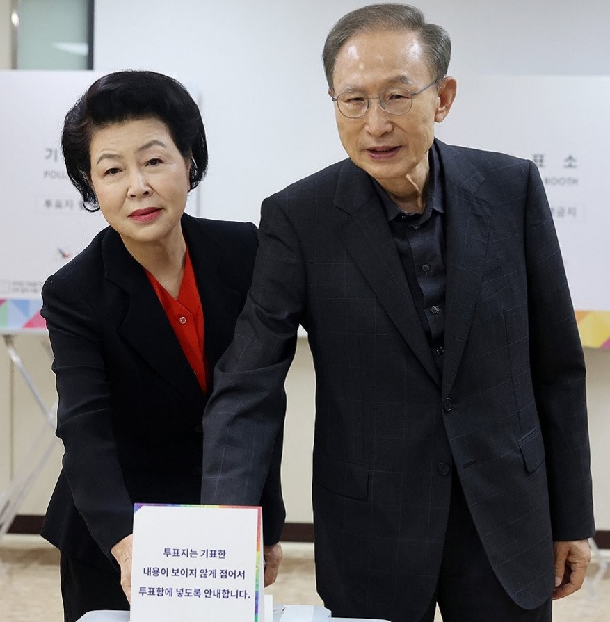 Yonhap 5.jpg