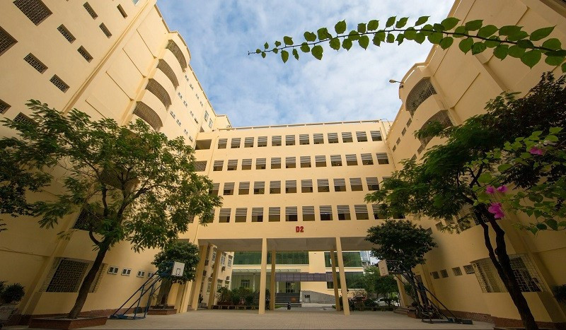 Ngôi trường chuyên nuôi dưỡng nhiều 'thần đồng' Toán học nhất Việt Nam, là 'lò đào tạo' huy chương Olympic quốc tế, có tỷ lệ chọi cao ngất ngưởng - ảnh 1