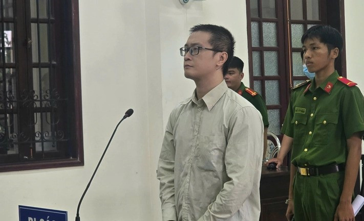 Tuyên phạt Trần Minh Hoàng 3 năm 6 tháng tù vì đánh bạn gái cũ - ảnh 1