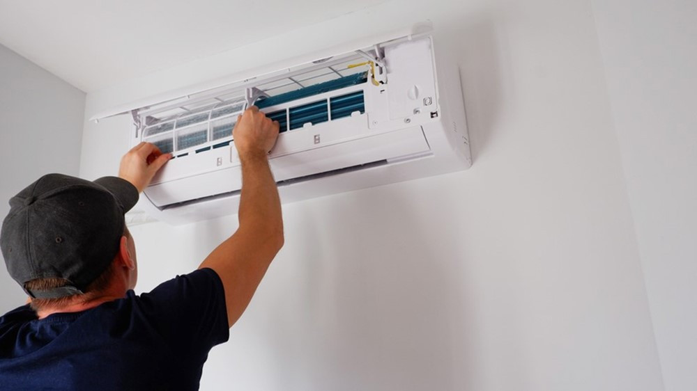 Trên điều hòa có 1 nút ẩn, biết cách dùng tiết kiệm 30% tiền điện mỗi tháng - ảnh 2