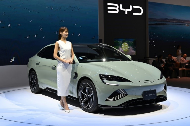 'Vua xe điện' BYD đóng 20 cửa hàng trong 1 tuần, đại lý đồng loạt kêu gọi các hãng ngừng 'dội bom hàng tồn kho': Chuyện gì đang xảy ra? - ảnh 2
