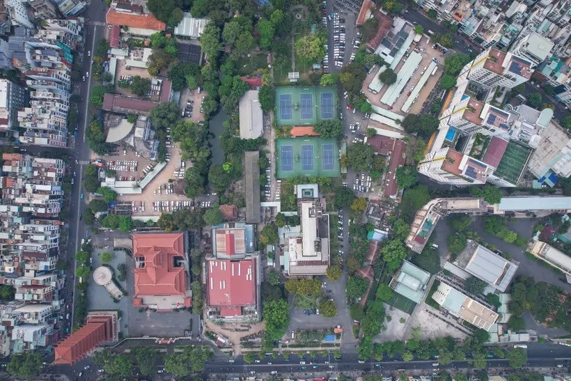 Lãnh đạo TP. HCM yêu cầu thu hồi nhà công sử dụng sai mục đích- Ảnh 2. Lãnh đạo TP. HCM yêu cầu thu hồi nhà công sử dụng sai mục đích- Ảnh 2.