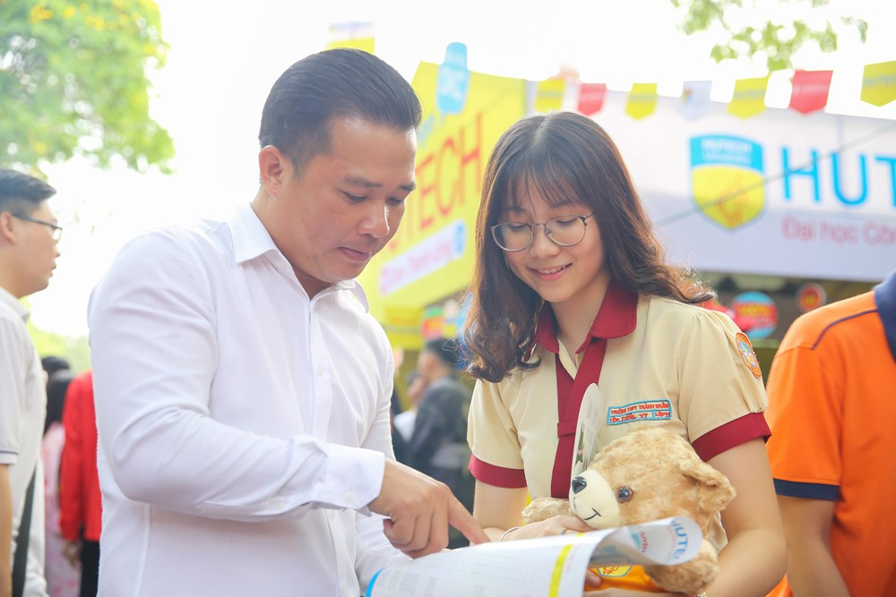 Không phải CNTT, đây mới là ngành học hot cực hiếm nhân lực: Sinh viên ra trường 100% có việc làm, được dự đoán sẽ ‘hốt bạc tỷ’ trong tương lai - ảnh 1