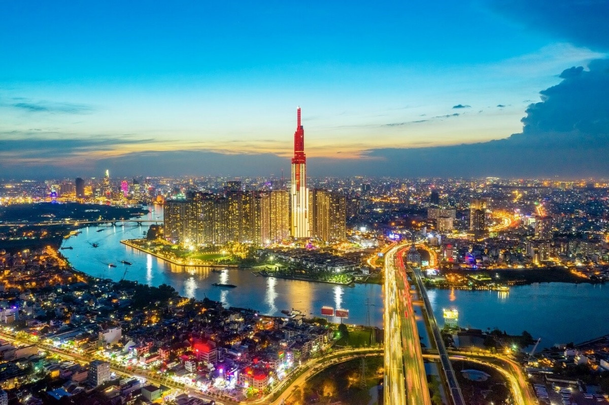 Sau sáp nhập, người dân của siêu đô thị này có thể đi lại trong thành phố bằng máy bay