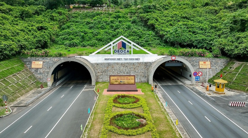 Hầm đường bộ từng giữ kỷ lục dài nhất Đông Nam Á của Việt Nam đạt cột mốc mới