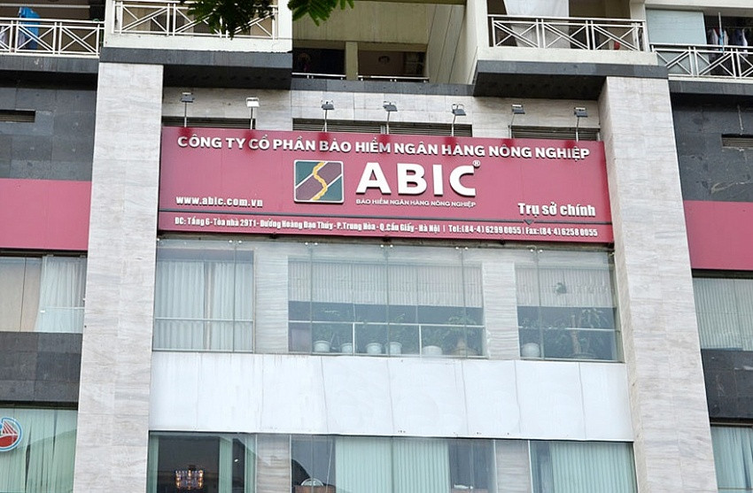 Chưa kịp họp cổ đông, CEO công ty con của một ngân hàng Big4 bất ngờ nộp đơn nghỉ việc