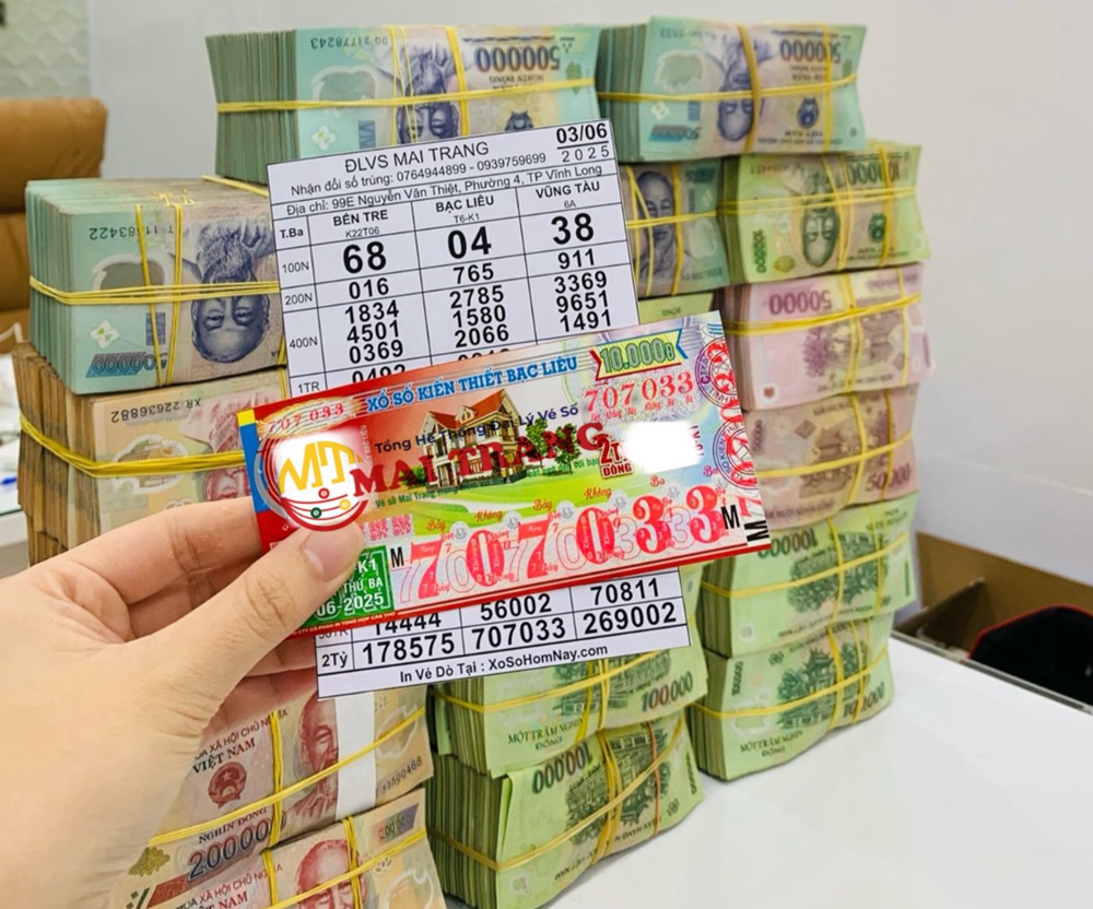 Mua dãy vé số 707033 từ chị Kiều Nguyên, hai người phụ nữ nghèo ở Vĩnh Long trúng độc đắc 6 tỷ - ảnh 3
