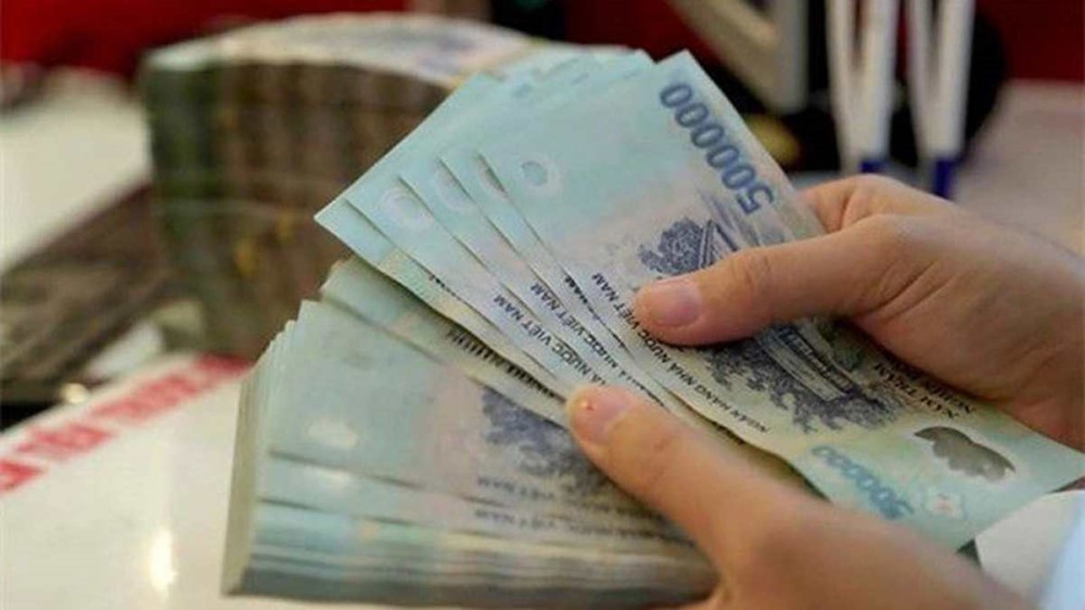 Chính thức khởi tố một Chủ tịch Hội Phụ nữ xã chiếm đoạt tiền của 118 người - ảnh 1