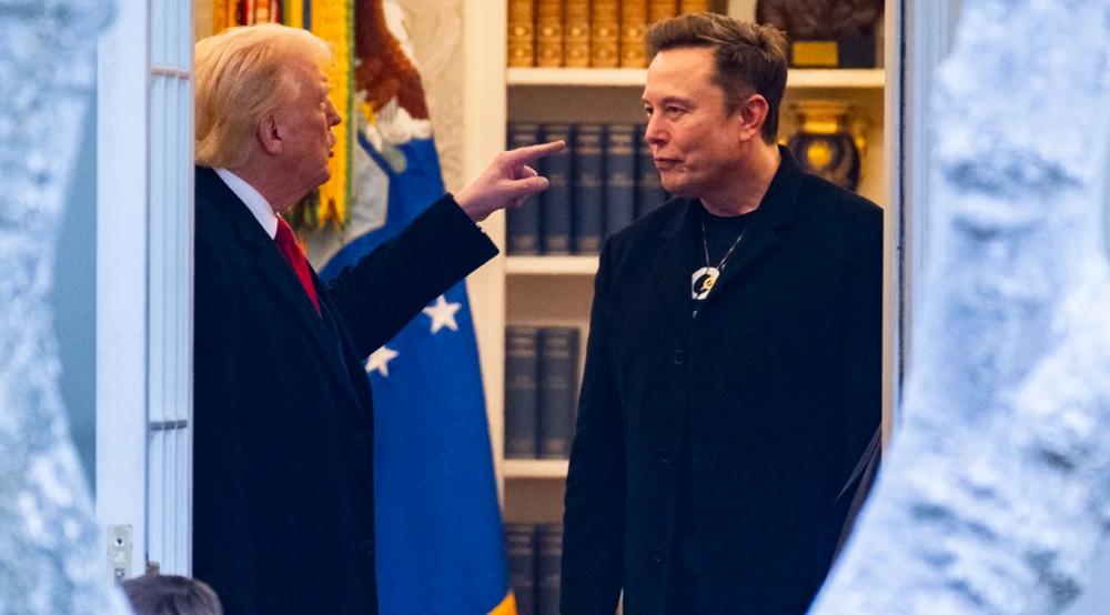 Liên minh tan rã: Trump - Musk bùng nổ khẩu chiến, vốn hóa Tesla bốc hơi chưa từng có trong lịch sử - ảnh 3