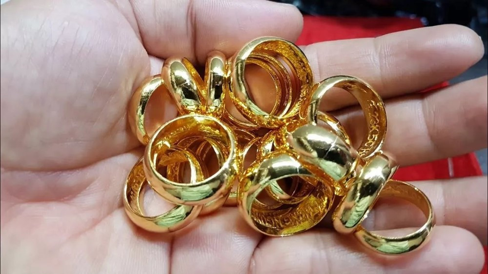 Phát hiện nhiều cơ sở kinh doanh vàng có hàm lượng thấp hơn mức công bố, buộc thu hồi, xử lý - ảnh 1