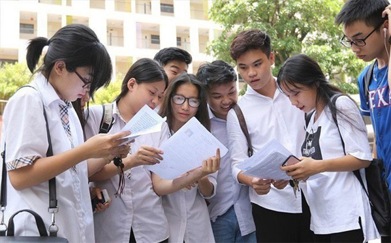 Đề thi, đáp án môn Toán kỳ thi vào lớp 10 TP. Hồ Chí Minh đầy đủ, chi tiết nhất - ảnh 7