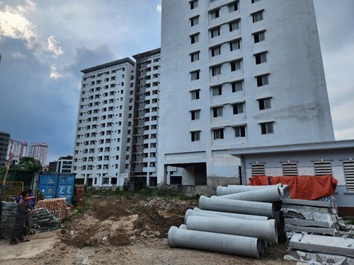 Tin mừng mới nhất cho dự án bỏ hoang suốt 15 năm trên 'đất vàng' quận Cầu Giấy- Ảnh 2. Tin mừng mới nhất cho dự án bỏ hoang suốt 15 năm trên 'đất vàng' quận Cầu Giấy- Ảnh 2.