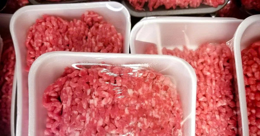 Phát hiện vi khuẩn gây tiêu chảy trong thịt bò xay bán tại siêu thị, thu hồi khẩn cấp toàn bộ lô hàng - ảnh 1