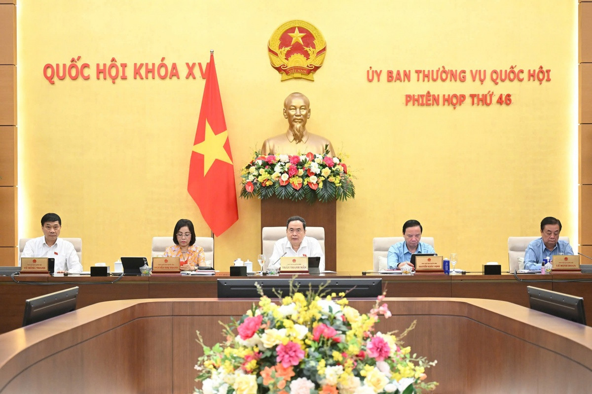 Không cấm dạy thêm, học thêm, nhưng giáo viên bắt buộc phải tuân thủ điều này