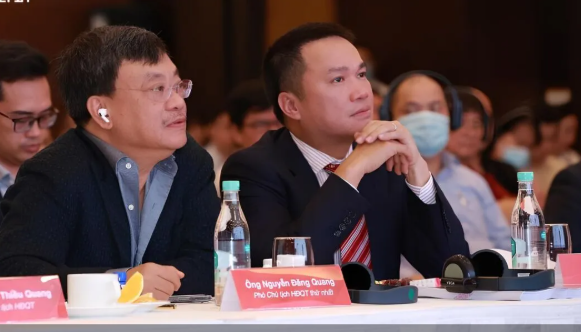 Người thân của 2 tỷ phú Forbes Việt Nam góp vốn mở công ty blockchain quy mô 200 tỷ