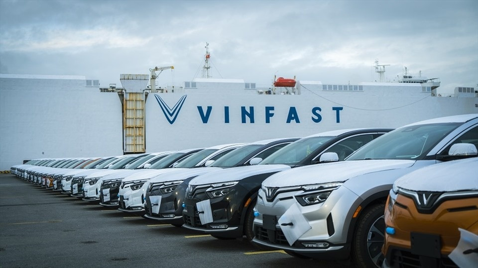 VinFast tích cực khai phá 'mỏ vàng' xe điện mới, tạm hãm phanh dự án 4 tỷ USD tại Mỹ