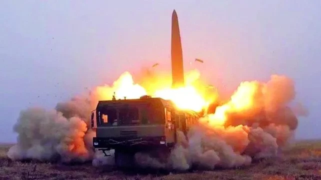 Ukraine tuyên bố đánh chặn 7 tên lửa đạn đạo Nga ảnh 1