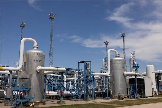 Sức ép bủa vây, quốc gia châu Âu thách thức EU, kiên quyết nhập khẩu khí đốt Nga để cứu lấy nền kinh tế - ảnh 1