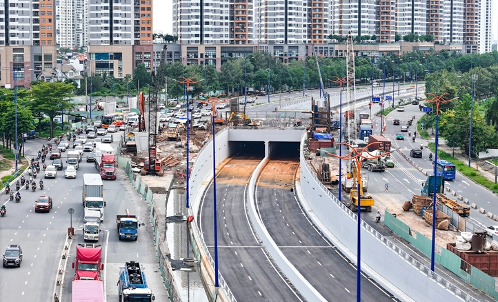Hầm chui ở nút giao 3.400 tỷ hiện đại và độc đáo nhất TP. HCM sẽ không vỡ tiến độ- Ảnh 1. Hầm chui ở nút giao 3.400 tỷ hiện đại và độc đáo nhất TP. HCM sẽ không vỡ tiến độ- Ảnh 1.