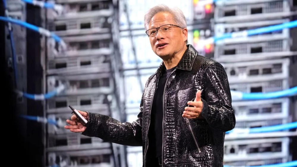 CEO Nvidia cảnh báo: Nếu Mỹ siết lệnh cấm chip, Huawei sẽ ‘bao trọn’ thị trường AI tại Trung Quốc - ảnh 1
