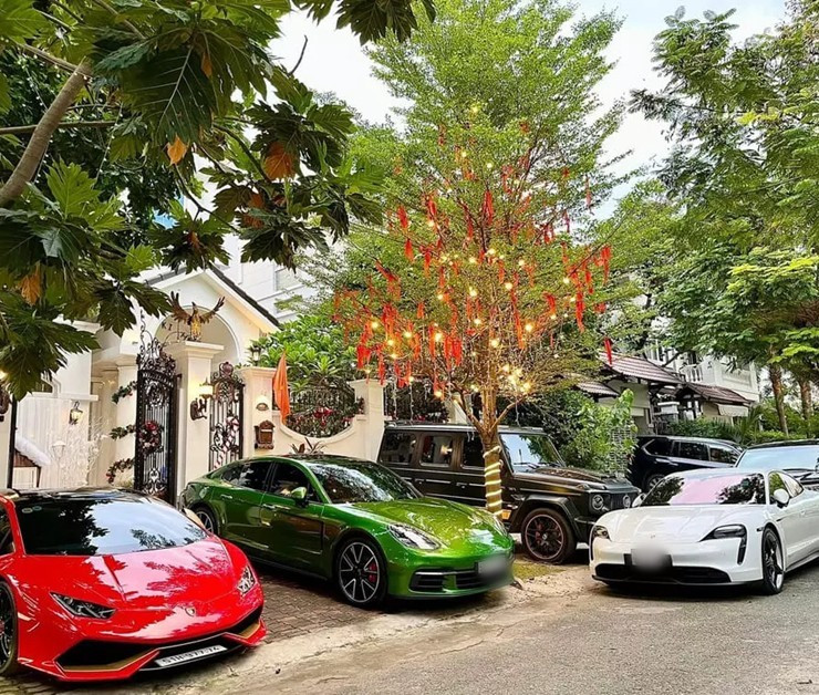 Tài sản vợ chồng ‘đại gia quận 7’ Đoàn Di Băng - Nguyễn Quốc Vũ: Chồng làm chủ tịch công ty vốn điều lệ 8 tỷ, 'khoe' loạt siêu xe, bất động sản trăm tỷ - ảnh 7