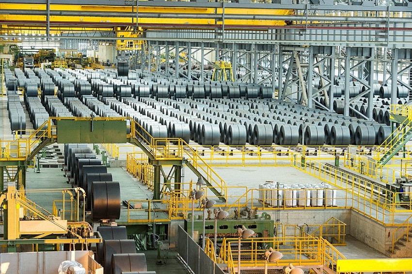 Mỹ giáng đòn thuế 50% lên nhôm, thép nhập khẩu, ông lớn sở hữu tổ hợp nhà máy 13 tỷ USD tung kế hoạch ứng phó
