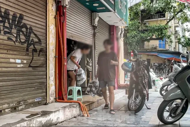 Mấu chốt quan trọng đằng sau việc tiểu thương đóng cửa hàng loạt ảnh 1