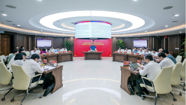 Chỉ 6 tháng nữa, cao tốc 14.000 tỷ tại Đông Bắc Bộ do Đèo Cả thực hiện sẽ thông tuyến- Ảnh 2. Chỉ 6 tháng nữa, cao tốc 14.000 tỷ tại Đông Bắc Bộ do Đèo Cả thực hiện sẽ thông tuyến- Ảnh 2.