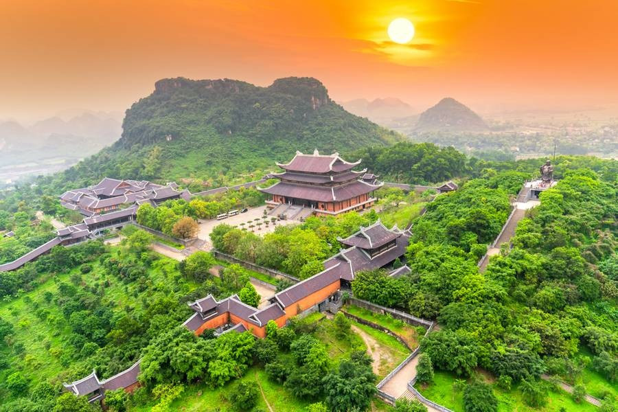Doanh nghiệp đề xuất xây sân bay quốc tế tại tỉnh Nam Định là ‘đại gia’ đứng sau dự án du lịch tâm linh lớn nhất Việt Nam- Ảnh 2. Doanh nghiệp đề xuất xây sân bay quốc tế tại tỉnh Nam Định là ‘đại gia’ đứng sau dự án du lịch tâm linh lớn nhất Việt Nam- Ảnh 2.
