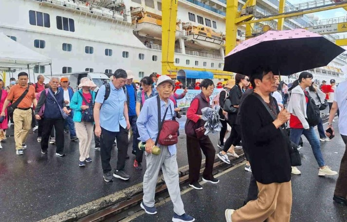 Lý do bất ngờ khiến du khách Hong Kong quay lưng với Nhật, chọn Nha Trang và Đà Nẵng?