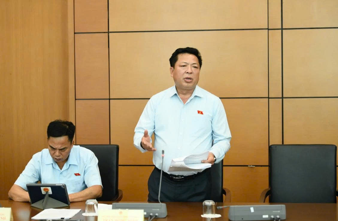 Bộ trưởng: Nhà nước làm đường sắt phải 100 năm mới có lãi, nếu nhà đầu tư làm chỉ mất 30 - 40 năm