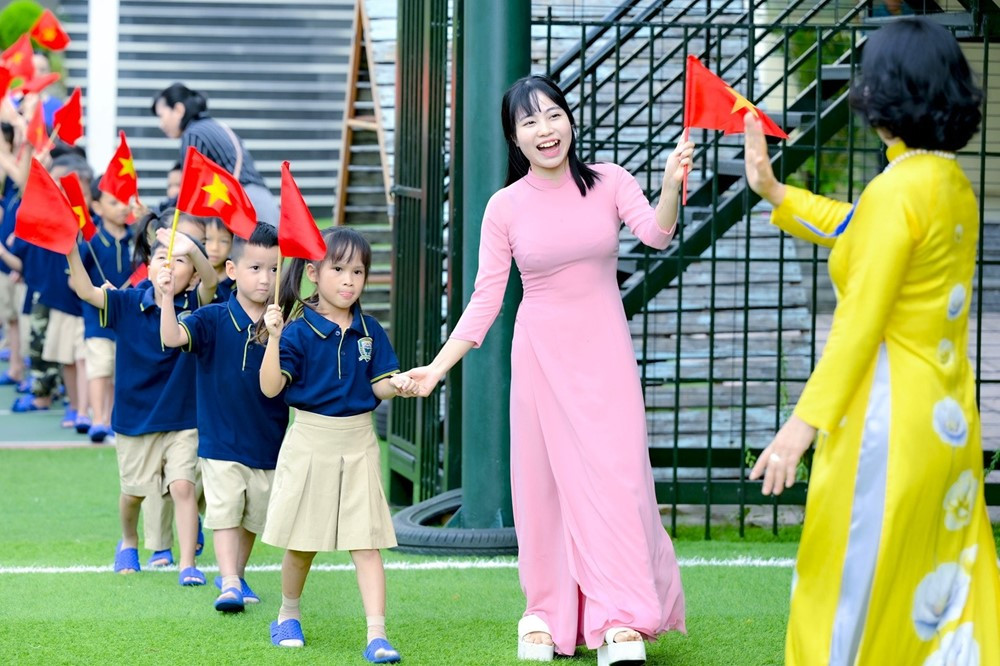 Ngành học vừa được Quốc hội ‘chốt’ lương cao nhất: Từng ‘khát’ hơn 100.000 nhân lực các cấp, điểm chuẩn vượt ngưỡng 9 điểm/môn - ảnh 3