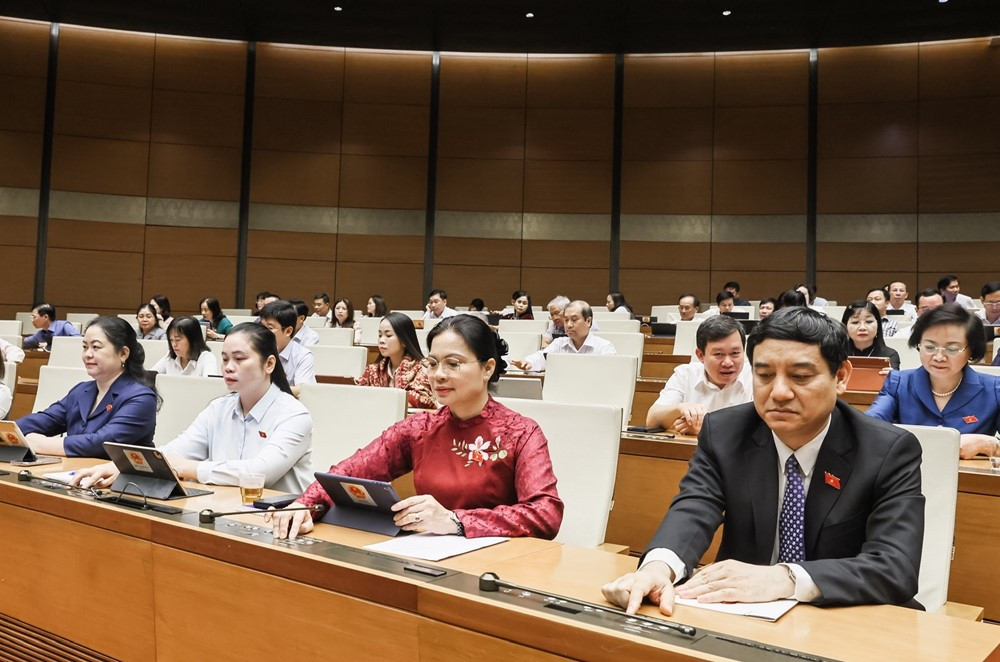 Từ năm sau, chính thức ‘siết’ các quy định về quảng cáo với người nổi tiếng - ảnh 1
