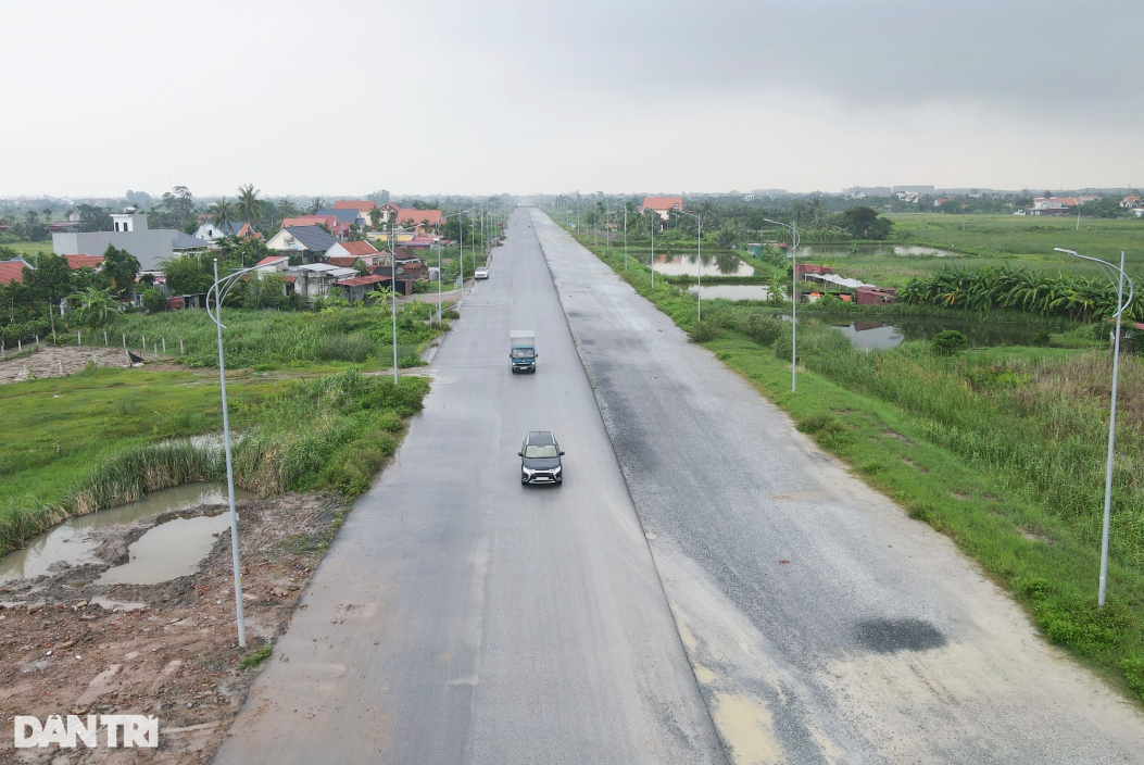 Thành phố nhỏ nhất cả nước sau sáp nhập chi hơn 11.000 tỷ ‘giải cứu’ tuyến đường ven biển ‘đắp chiếu’ nhiều năm- Ảnh 1. Thành phố nhỏ nhất cả nước sau sáp nhập chi hơn 11.000 tỷ ‘giải cứu’ tuyến đường ven biển ‘đắp chiếu’ nhiều năm- Ảnh 1.