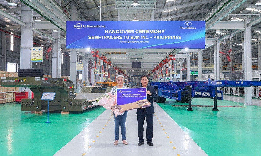 THACO của ông Trần Bá Dương vừa xuất khẩu sản phẩm vận chuyển hàng siêu trường, siêu trọng sang Philippines