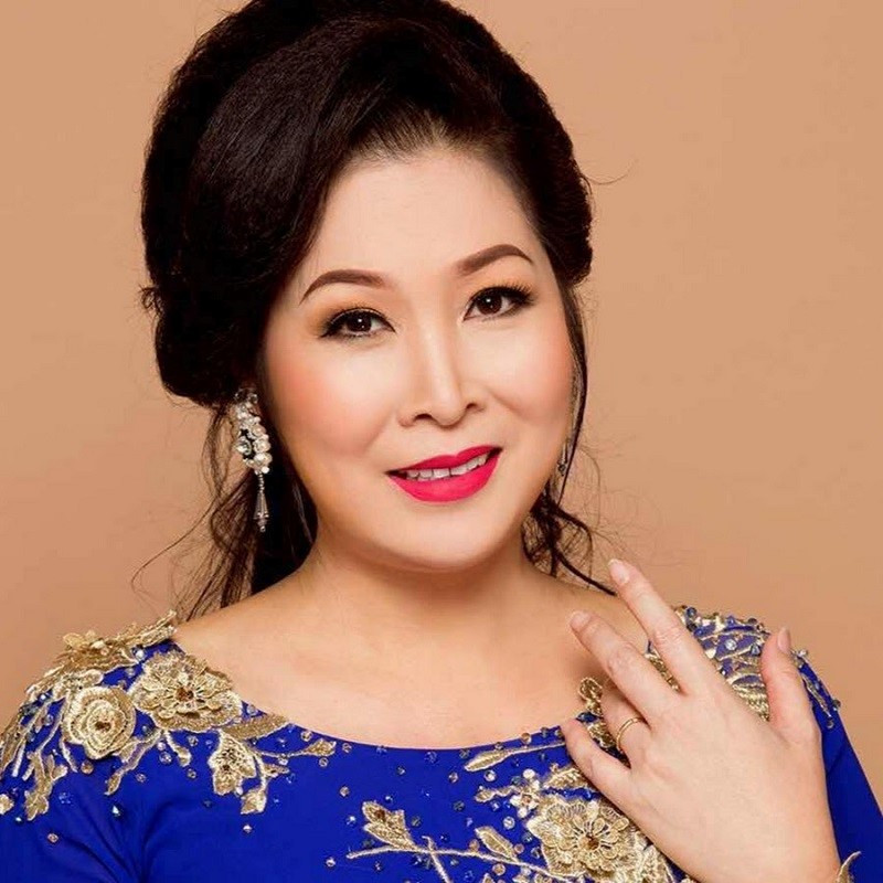 Nữ NSND nổi tiếng cả nước được phong 'Nữ tướng làng kịch': Có bố từng du học Liên Xô, là Tiến sĩ, Phó Giáo sư, Phó Chủ tịch - ảnh 4