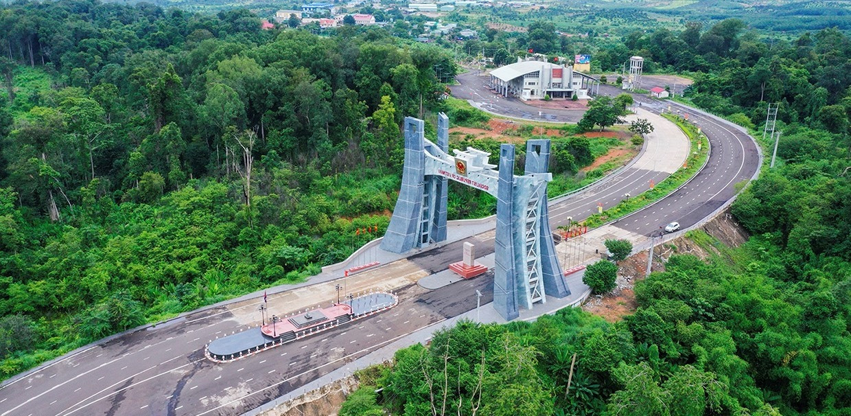Tây Nguyên sắp có trung tâm logistics xuyên biên giới rộng gấp 7 lần quận lớn nhất Hà Nội- Ảnh 1. Tây Nguyên sắp có trung tâm logistics xuyên biên giới rộng gấp 7 lần quận lớn nhất Hà Nội- Ảnh 1.