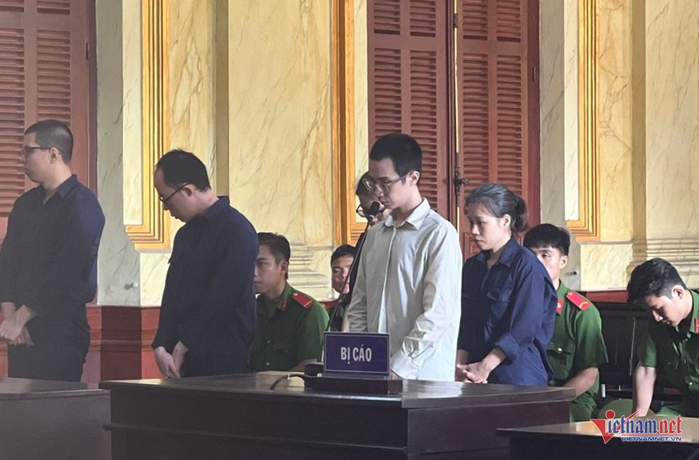 W-nganhang.jpg
