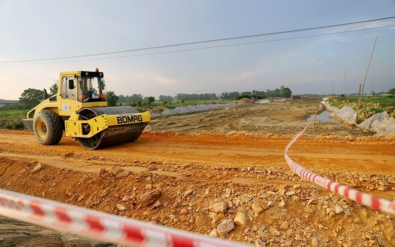 Xử lý thế nào với quyết định thu hồi đất trước ngày 1/7/2025?- Ảnh 1. Xử lý thế nào với quyết định thu hồi đất trước ngày 1/7/2025?- Ảnh 1.
